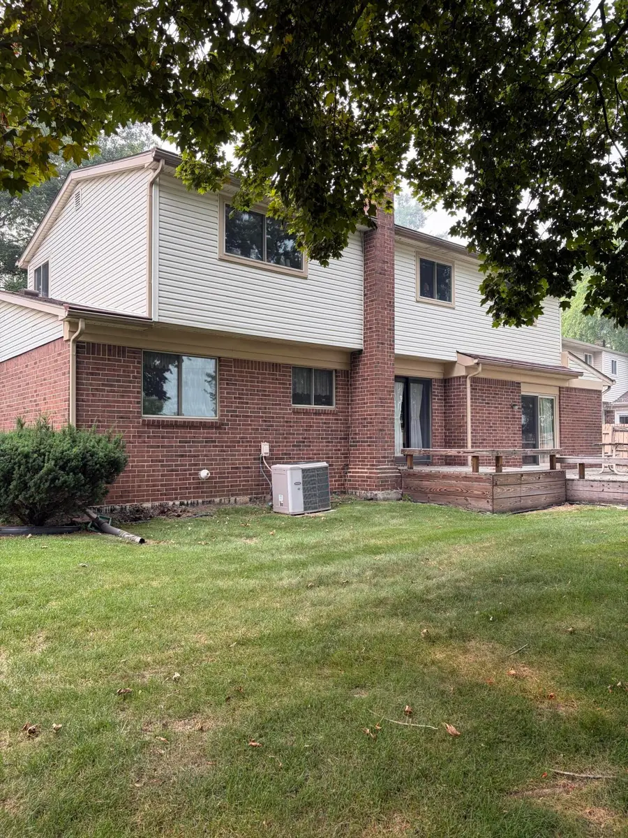 359 Old Creek Drive, Saline, MI 48176 - #3