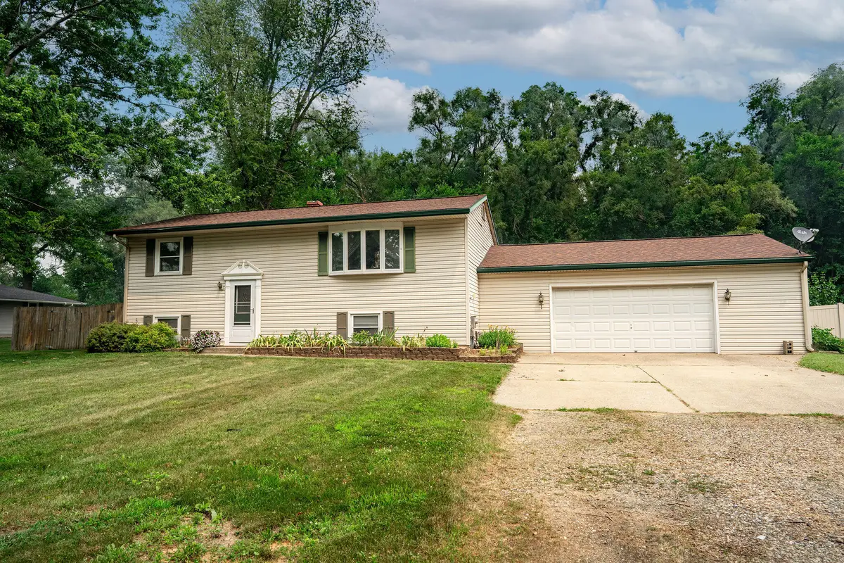 1371 Hazelwood Drive, Plainwell, MI 49080 - #1