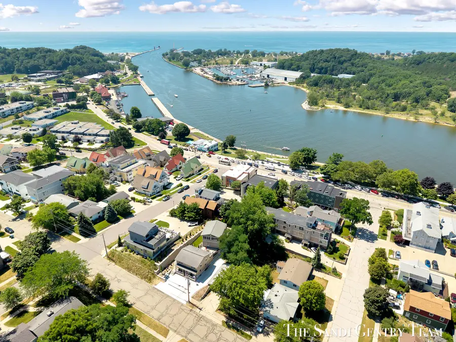 215 S 1st Street, Grand Haven, MI 49417 - #3