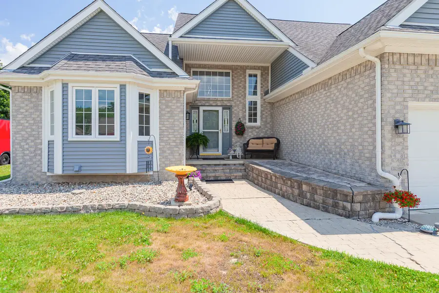 32321 Liparoto Drive, Rockwood, MI 48173 - #3