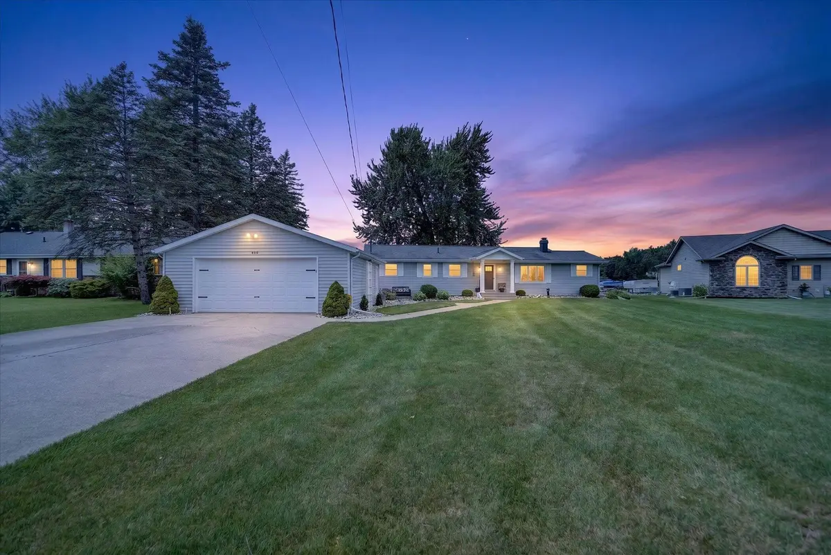 600 Acorn Trl, Horton, MI 49246 - #1