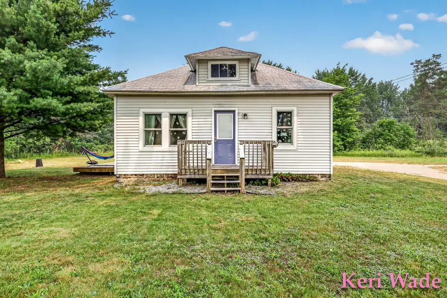 3224 E Tyler Road, Muskegon, MI 49445 - #3