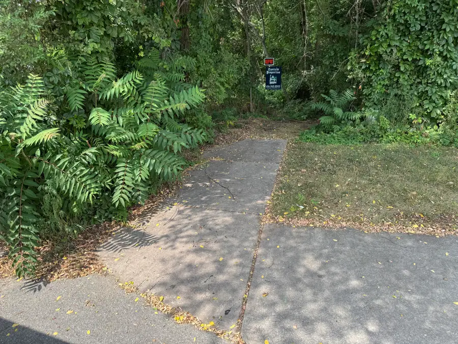 5708 Division S, Grand Rapids, MI 49548 - #3