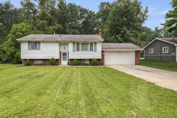 1619 E Bertrand Road, Niles, MI 49120
