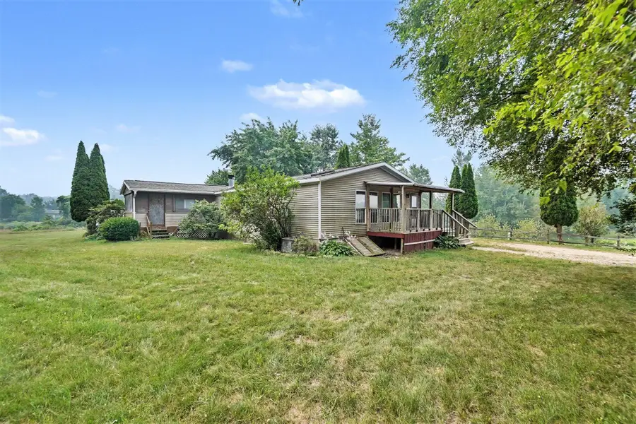 79 N 192nd Avenue, Hesperia, MI 49421 - #2