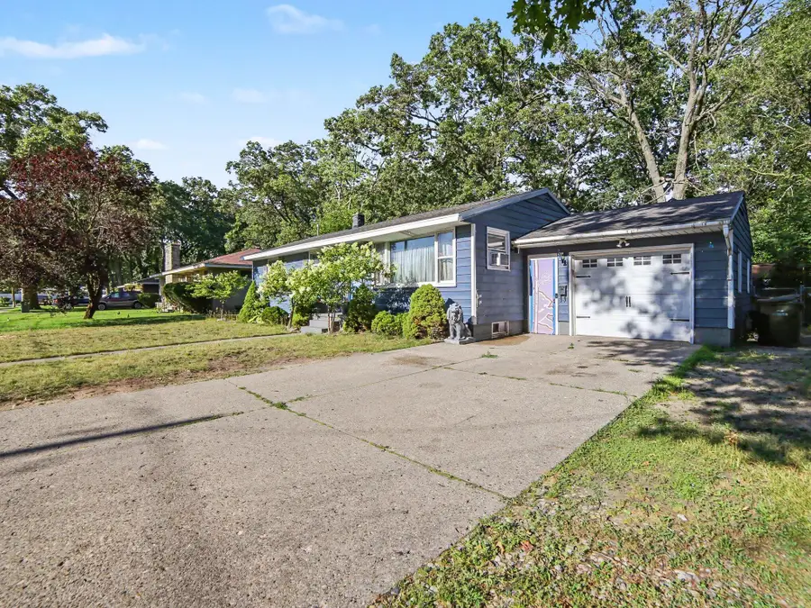 1324 Eastwood Drive, Muskegon, MI 49442 - #2