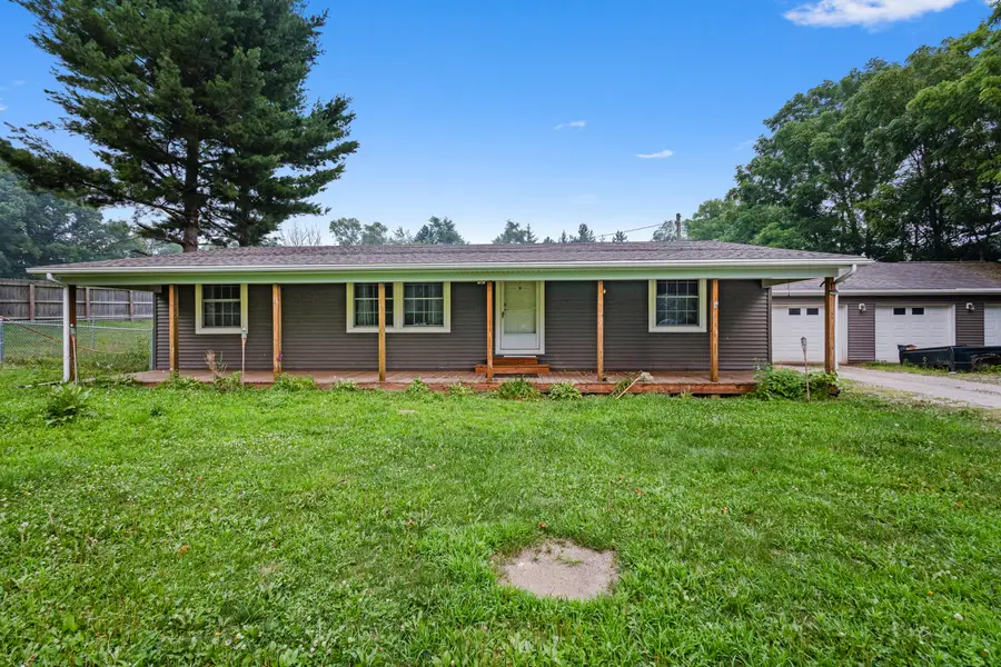 5523 S Lake Pleasant Road S, Osseo, MI 49266 - #2