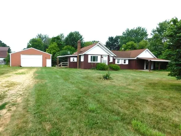 616 32nd Street, Allegan, MI 49010