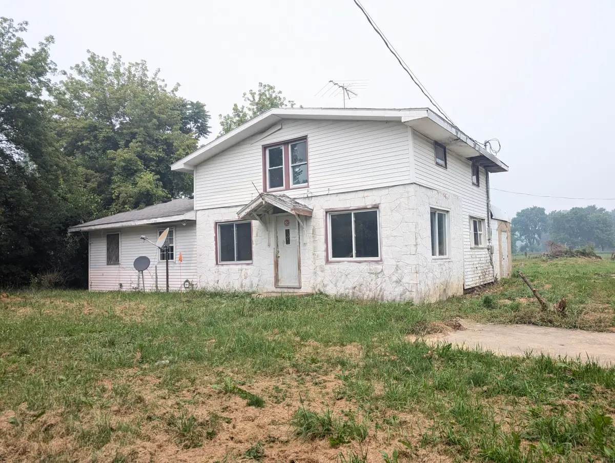 51270 92nd Avenue, Decatur, MI 49045 - #1