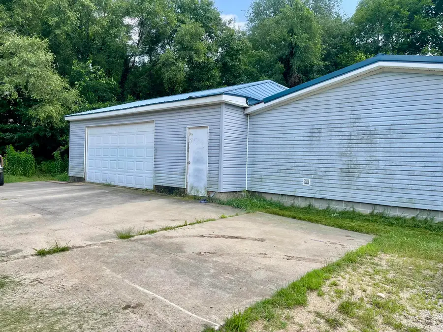 13830 Riverside Drive, Constantine, MI 49042 - #3