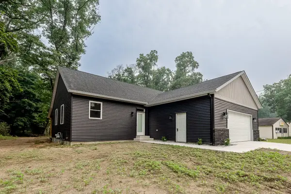 8187 Holton Road, Holton, MI 49425