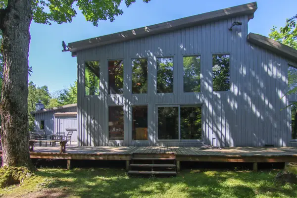 15651 Holly Drive, Thompsonville, MI 49683