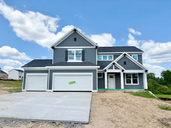 8321 Kettle Oak Drive Se, Alto, MI 49302