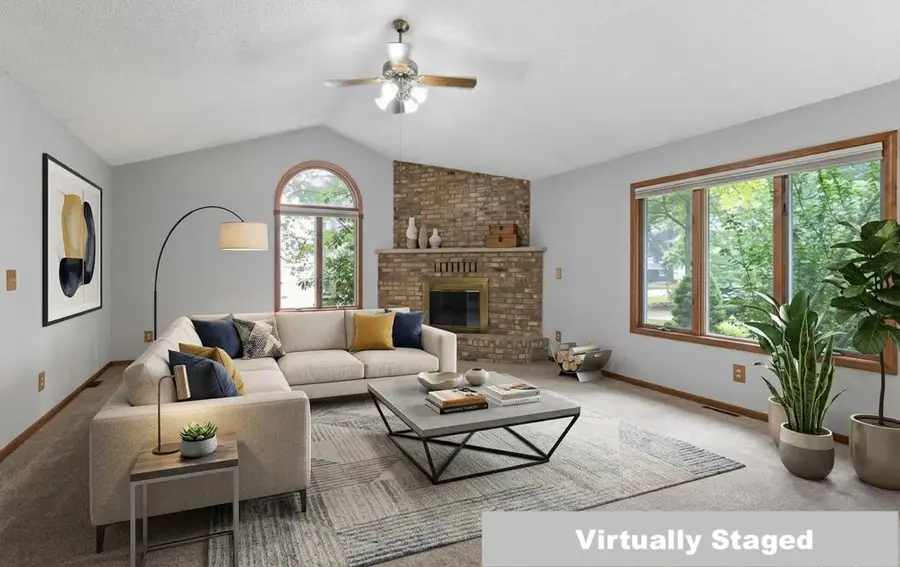 19127 W Spring Lake Road, Spring Lake, MI 49456 - #3