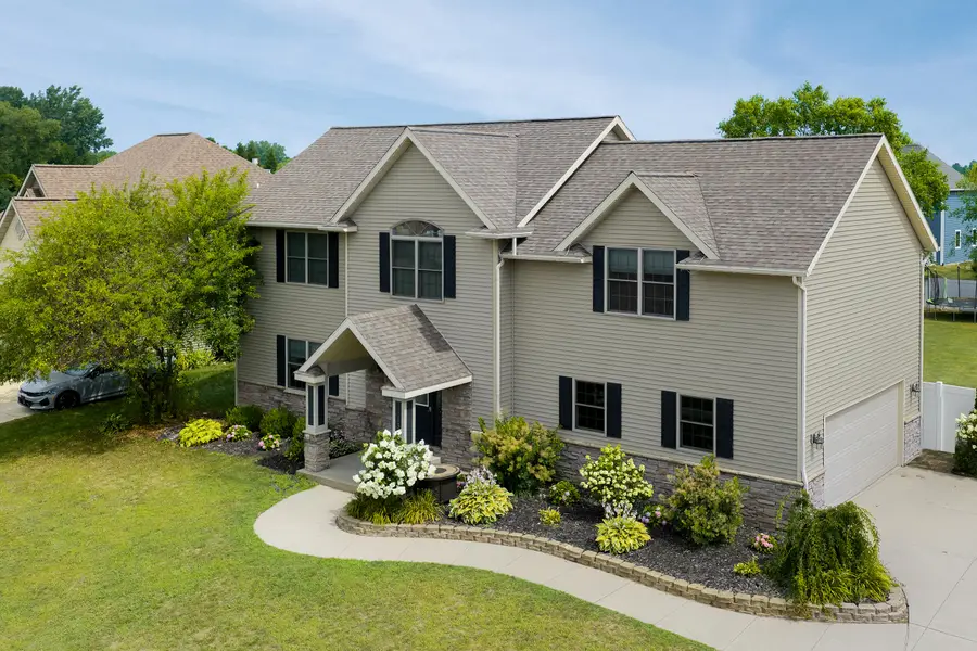 2053 Joni Lane, Stevensville, MI 49127 - #3
