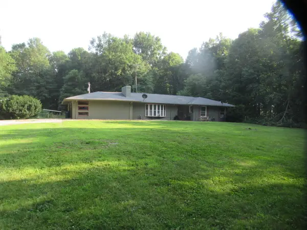 20349 M 60, Cassopolis, MI 49031