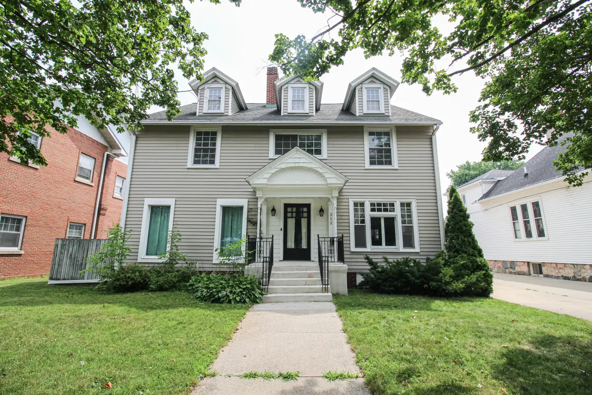 211 N Main Street, Three Rivers, MI 49093 - #1