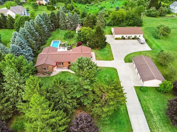 7373 Dell Road, Saline, MI 48176