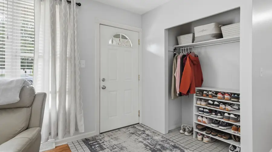 1040 Kirk Drive Se, Grand Rapids, MI 49546 - #3