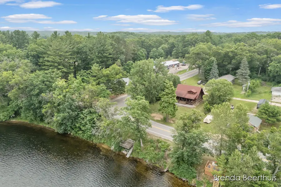 2618 N Mundy Avenue, White Cloud, MI 49349 - #2