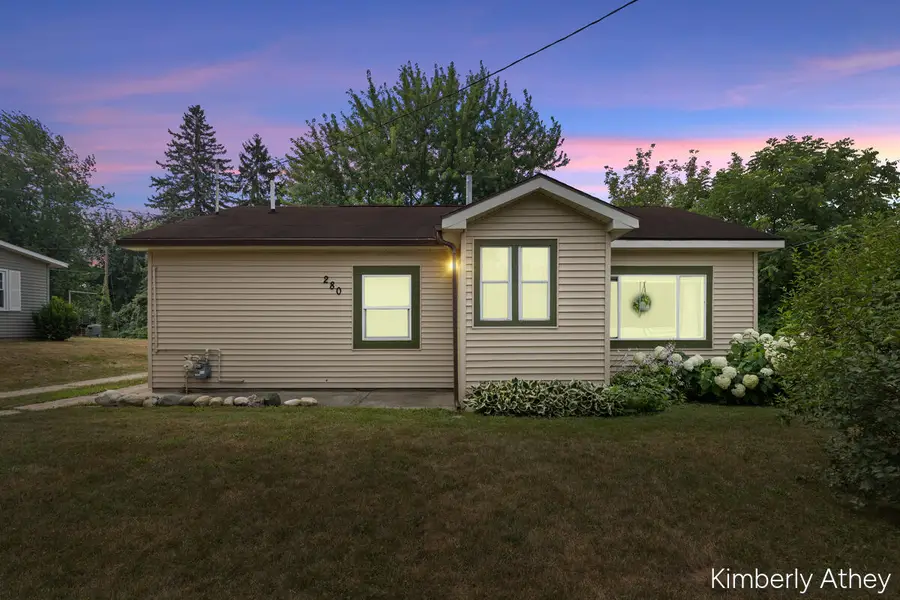 280 Ronald Street Ne, Cedar Springs, MI 49319 - #2