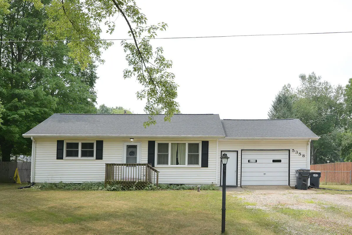 5358 E S Avenue, Vicksburg, MI 49097 - #1