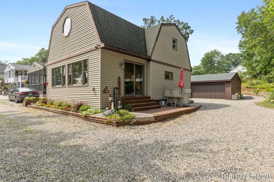 2858 Hall Street, Orleans, MI 48865 - #2