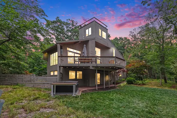 17950 Holcomb Road, Grand Haven, MI 49417