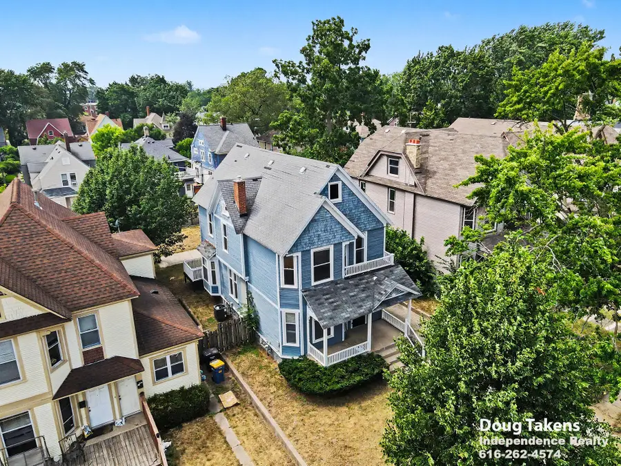 735 Paris Avenue Se, Grand Rapids, MI 49503 - #3