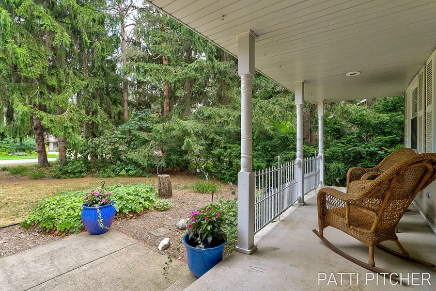 13369 Forest Park Drive, Grand Haven, MI 49417 - #2