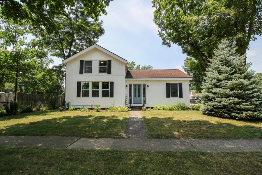 422 Maple Street, Three Rivers, MI 49093 - #2