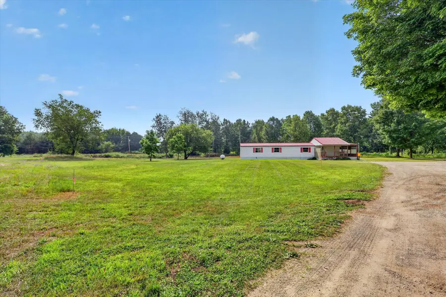 15819 Lincoln Street, Coral, MI 49322 - #2