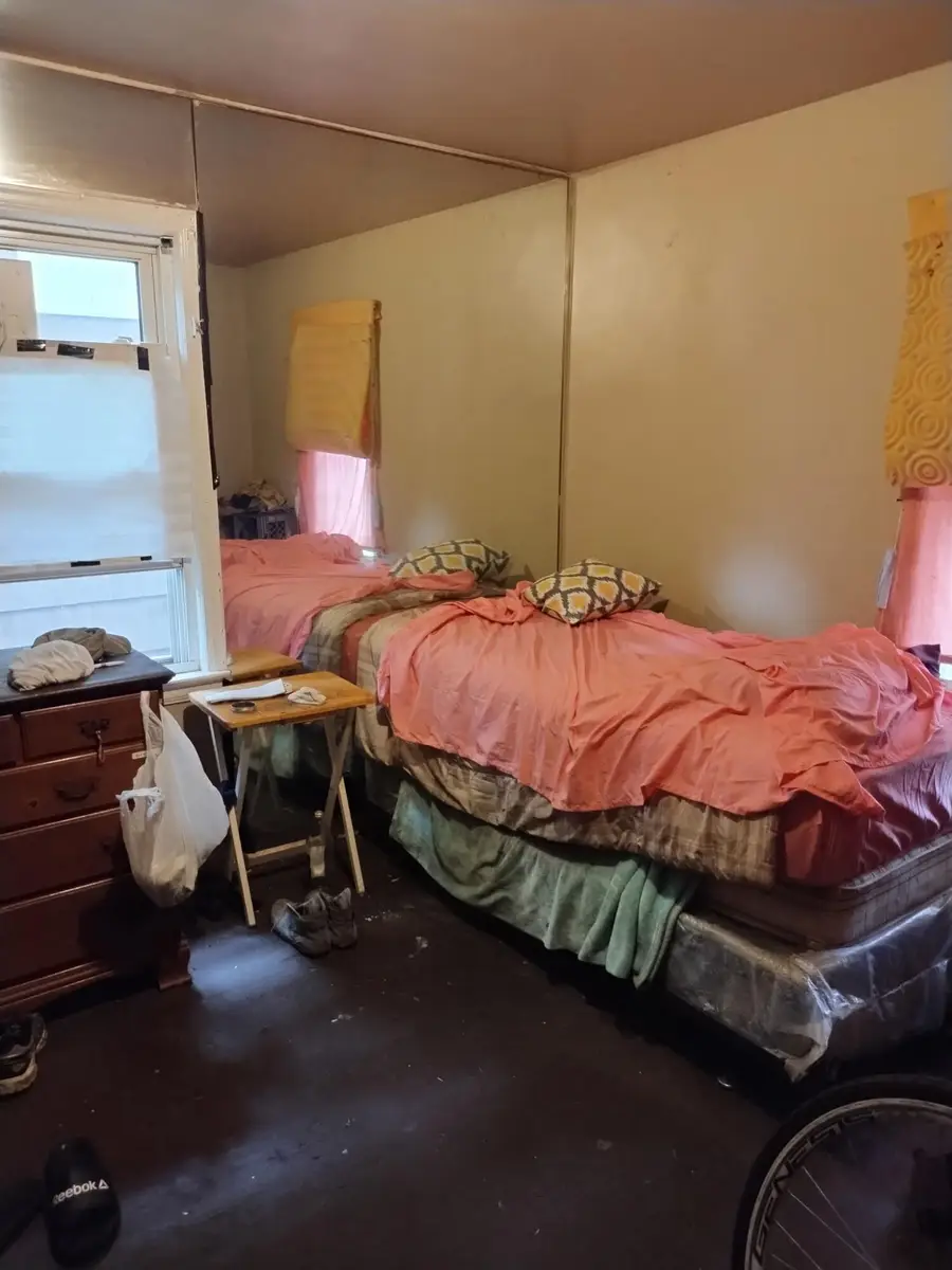 3621 Winona Street, Flint, MI 48504 - #3