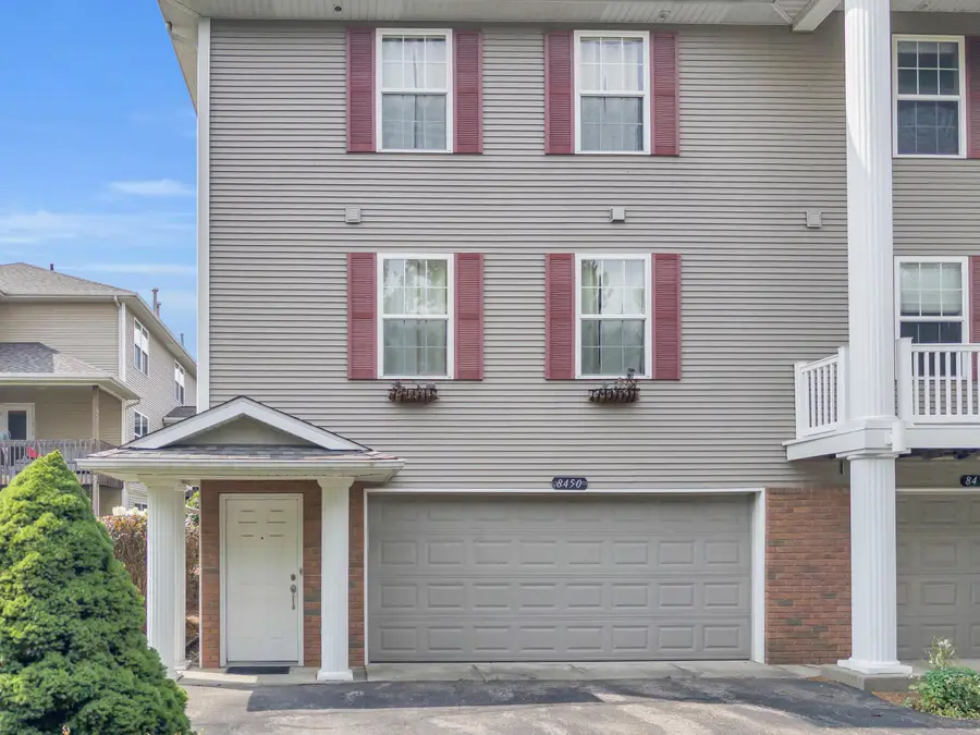 8450 N Center Park Drive Sw #11, Byron Center, MI 49315 - #2