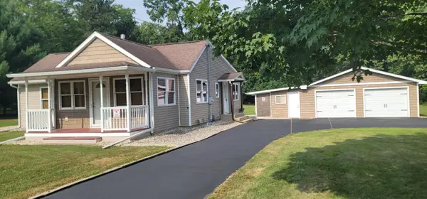 8328 Lovers Lane, Portage, MI 49002