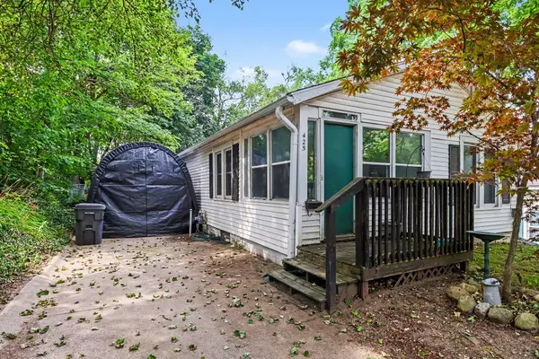 425 Garland Street, Kalamazoo, MI 49001