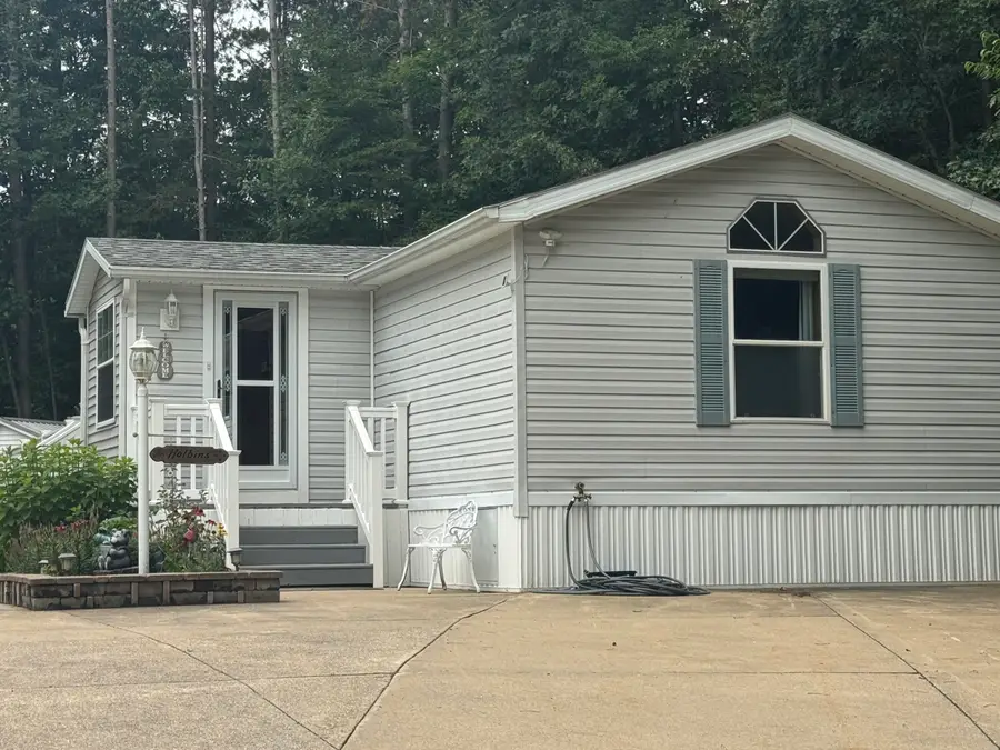 8166 Constitution Boulevard, Cadillac, MI 49601 - #3