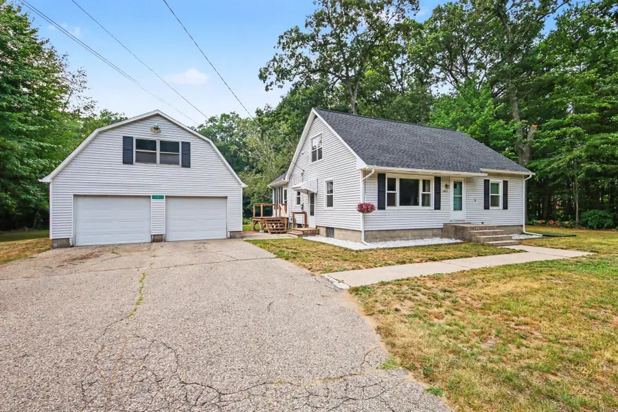 17811 148th Avenue, Spring Lake, MI 49456 - #2