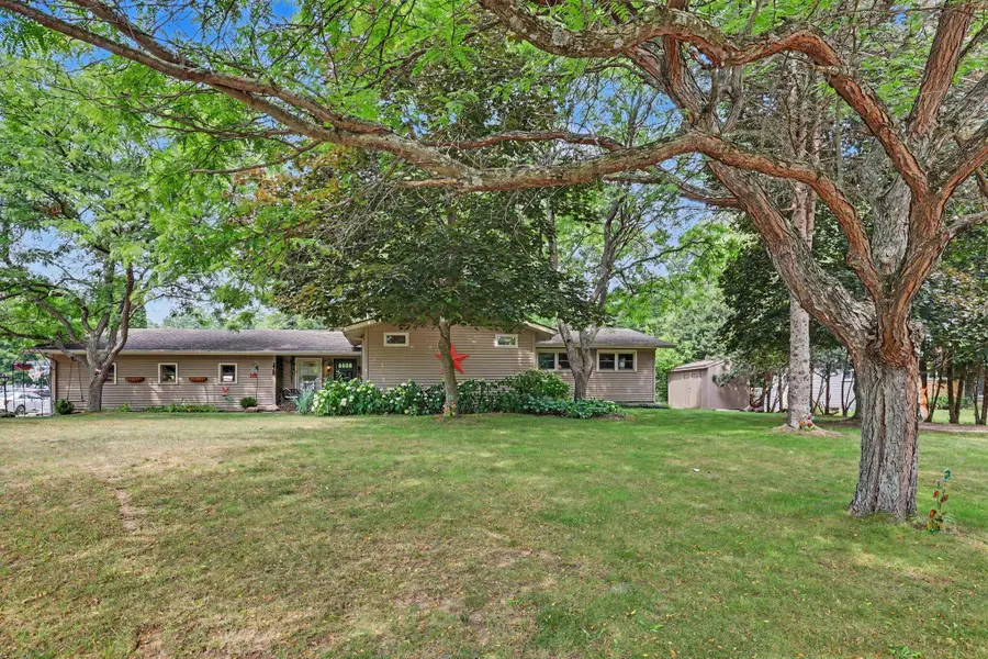 507 Floral Drive, Belding, MI 48809 - #2
