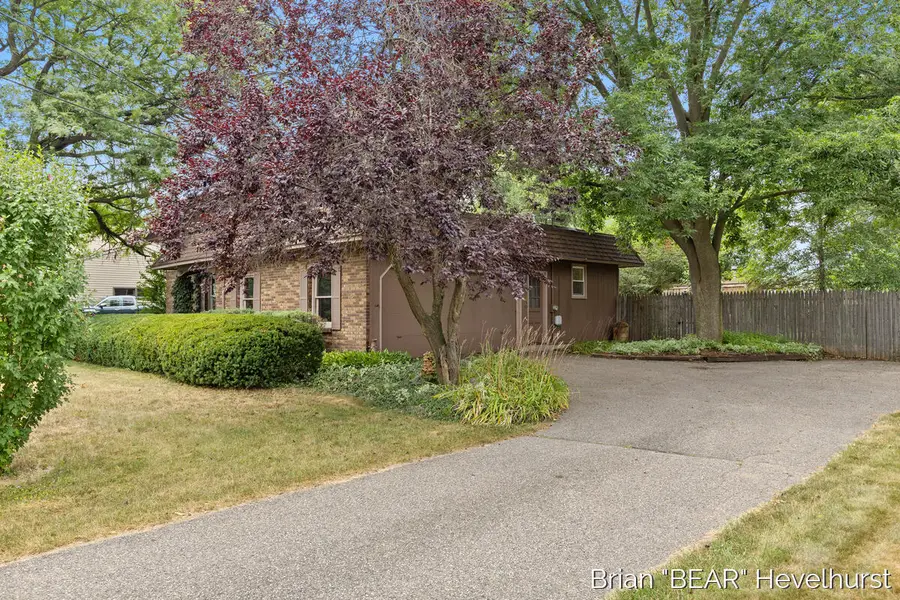 7917 22nd Avenue, Jenison, MI 49428 - #2
