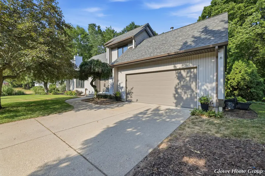 2511 Mcintosh Avenue Ne, Grand Rapids, MI 49525 - #2