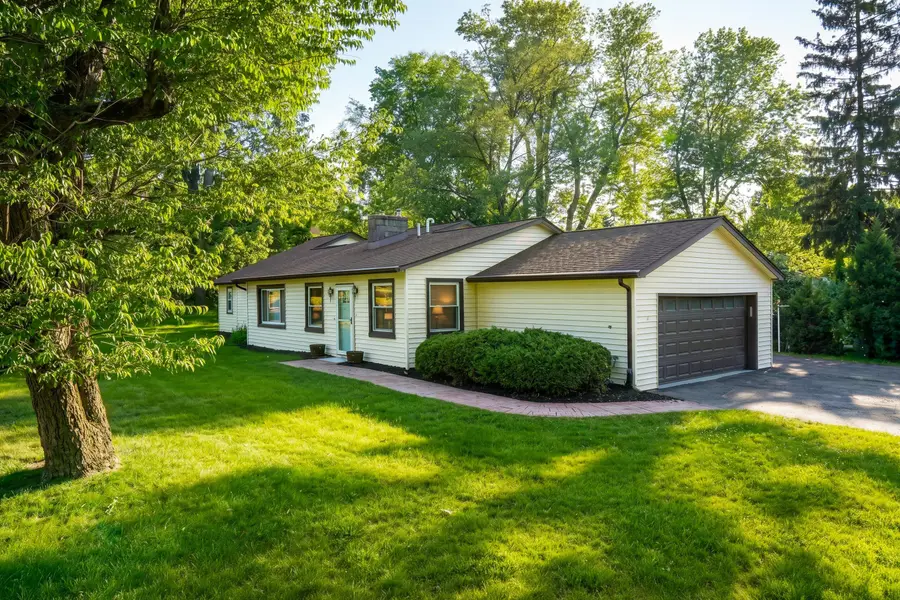 1322 Desiax Avenue, Bloomfield Hills, MI 48302 - #2
