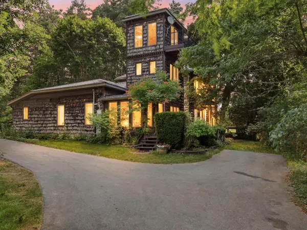 198 Mill, Blanchard, MI 49310