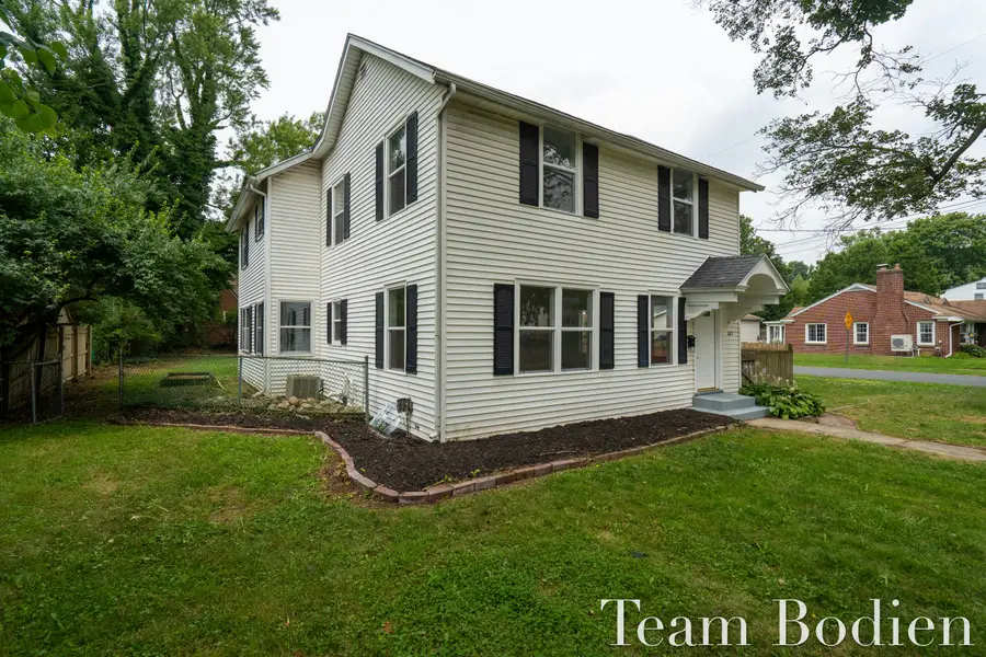 627 Pinehurst Boulevard, Kalamazoo, MI 49006 - #2