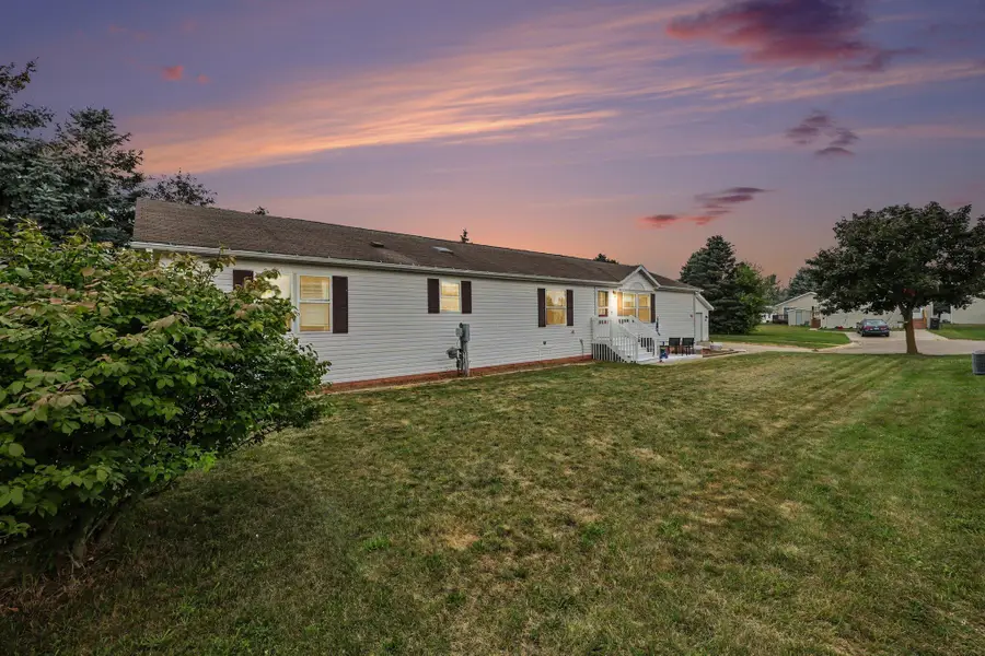 1893 Lanark Court, Grass Lake, MI 49240 - #2