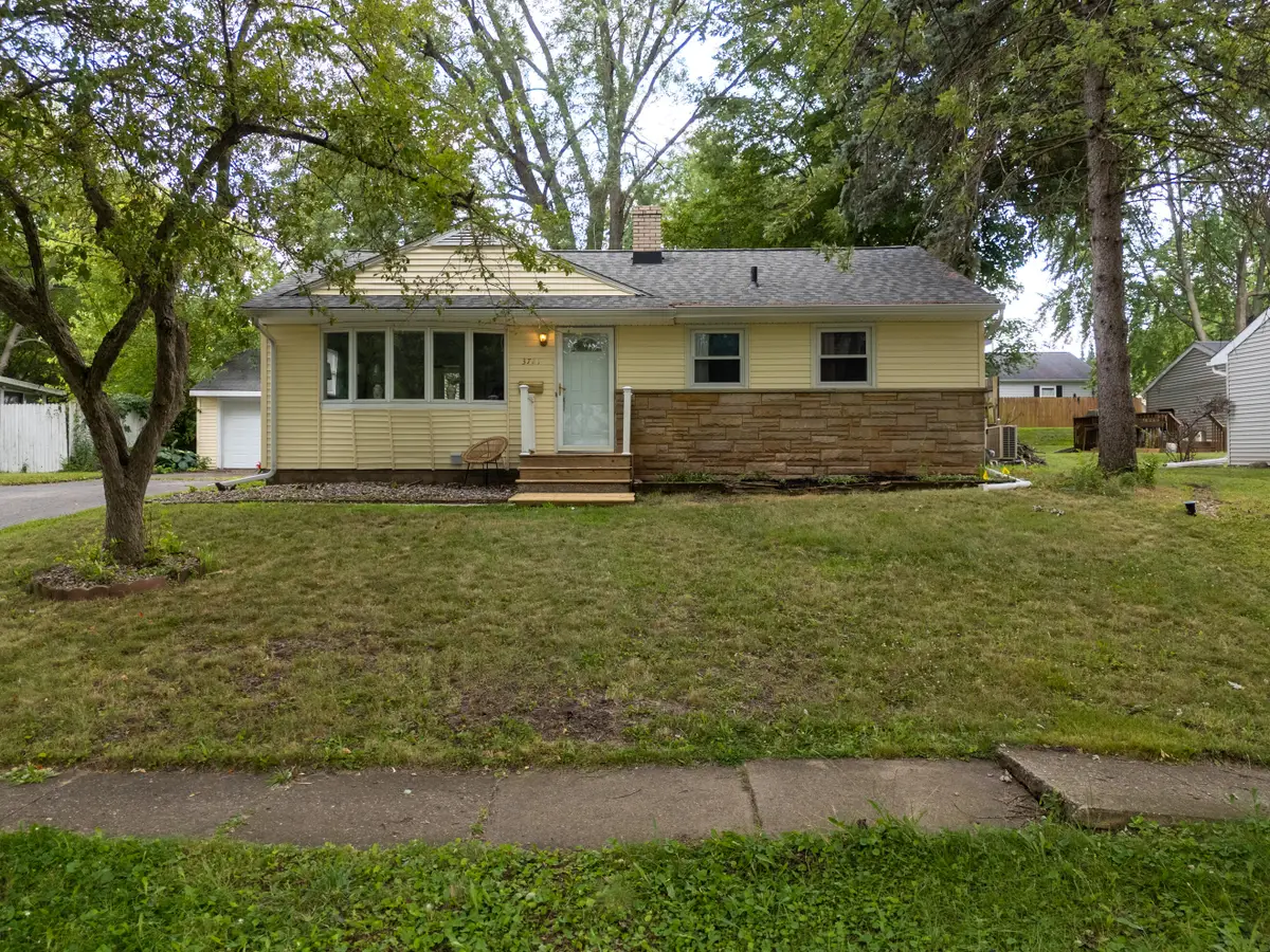 3721 Devonshire Avenue, Kalamazoo, MI 49006 - #1