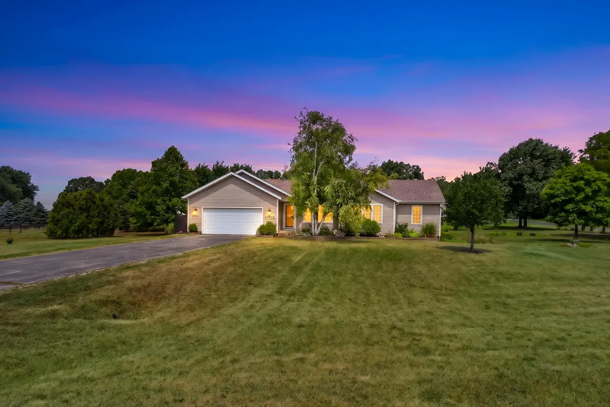 6935 Brow-myer Drive Ne, Rockford, MI 49341 - #1