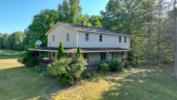 49300 Arkona Road, Belleville, MI 48111