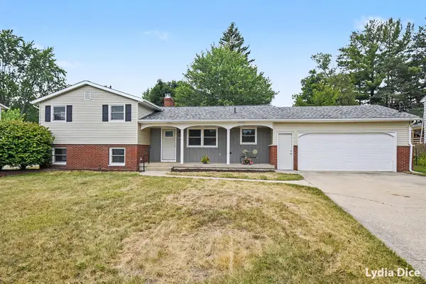4151 Kentridge Drive Se, Grand Rapids, MI 49508