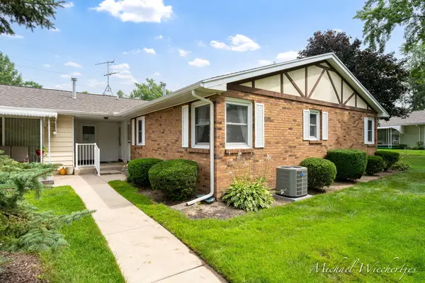 961 Andover Court Se, Grand Rapids, MI 49508